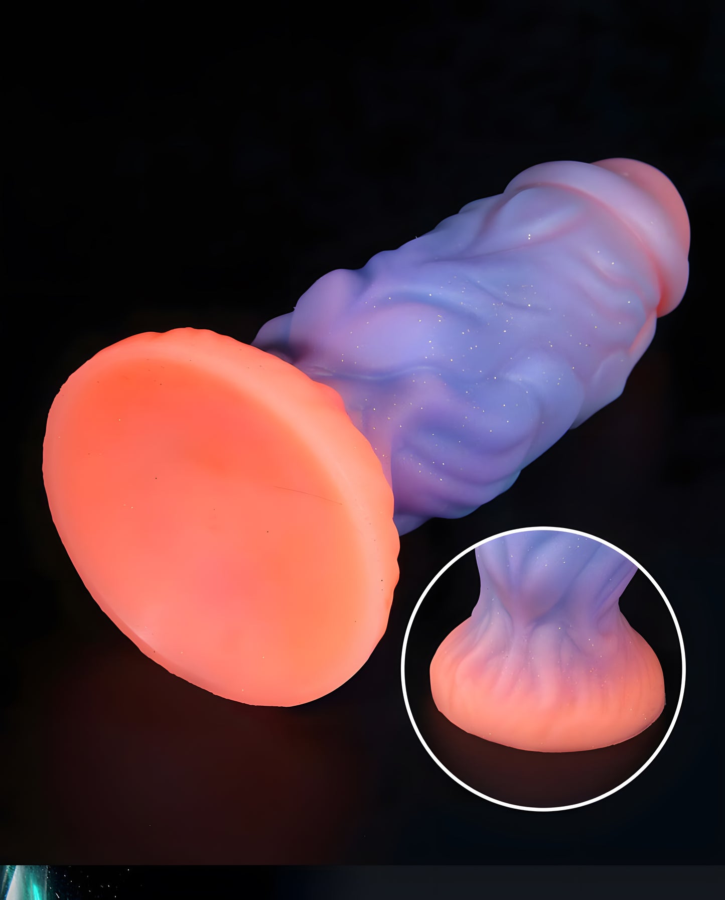 DildoPhantasy - GlowingMonster - Luminous Monster Dildo